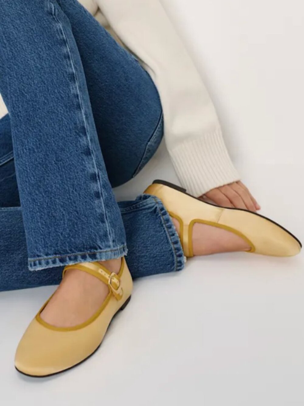 Reformation Tilly Ballet Flat - Lemon Custard Satin - Size 11 - Brand New